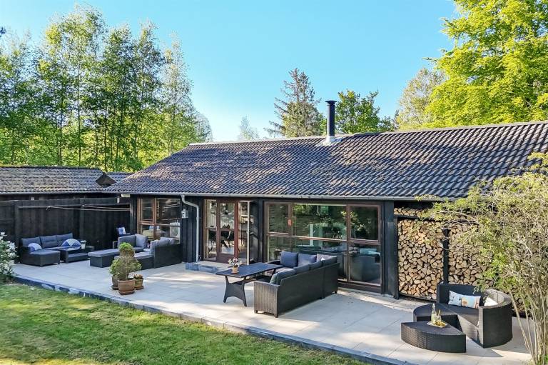Hus Løgten