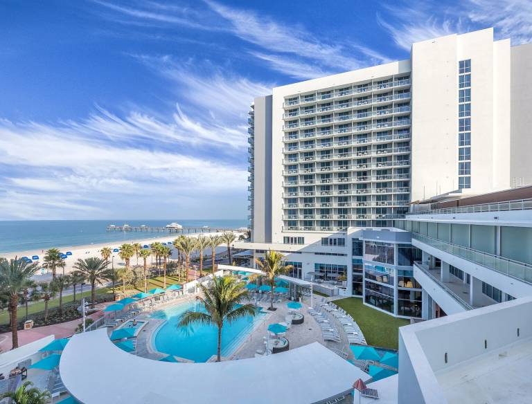 Resort Sand Key