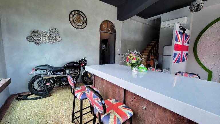 House with barbeque & garden — photo 4