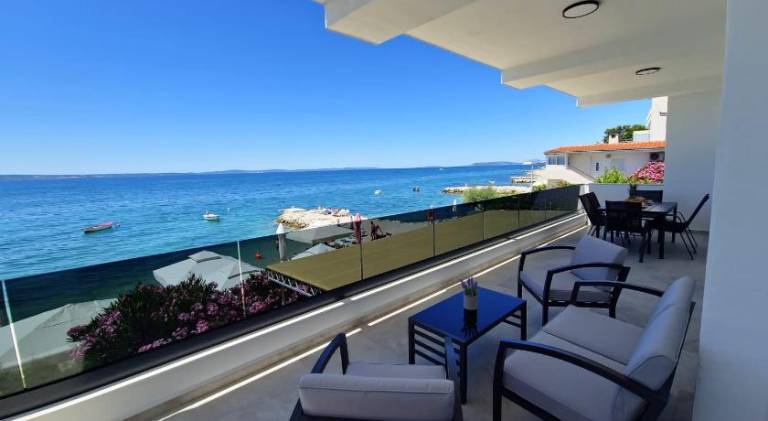 Rental apartment with 2 rooms for 4 persons — photo 3