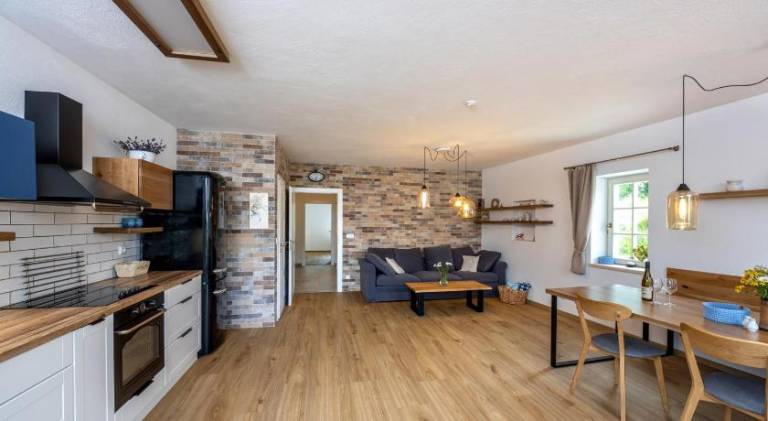 Serviced apartment with sauna, garden & grill | Pets allowed — photo 4