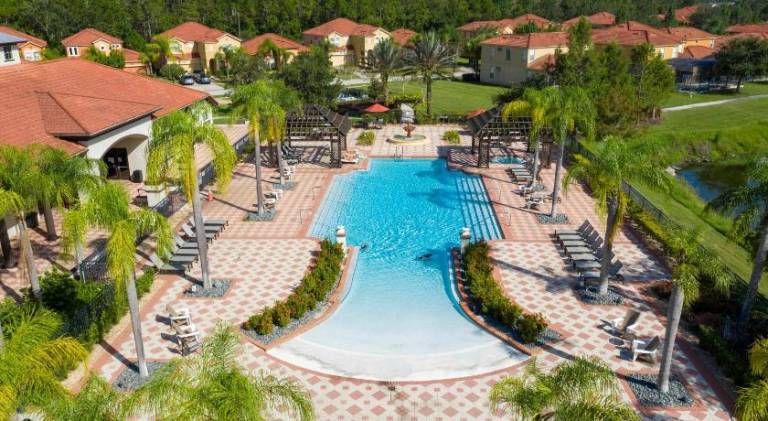 Nice vacation home with pool | Pets are welcome — photo 3