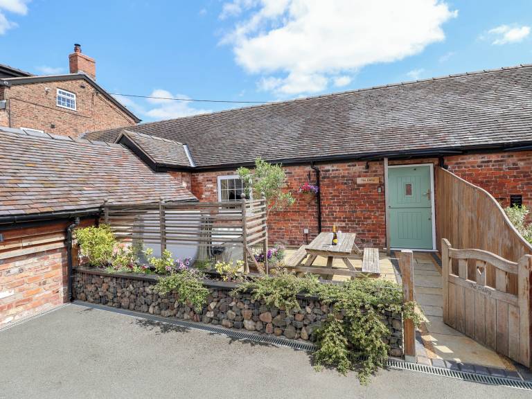 Cottage  Ellesmere Port
