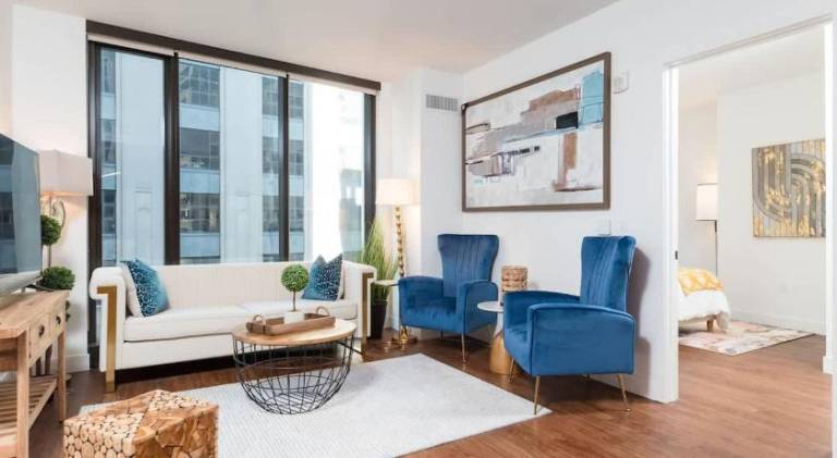 Pleasant vacation home | Next to Freedom Trail | Pets allowed in Somerville, MA