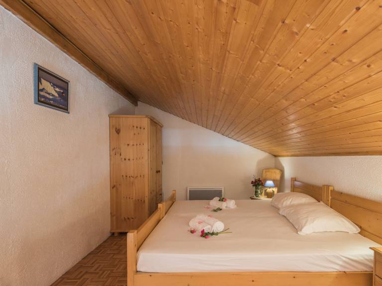 Studio with 1 room for 5 persons — photo 4