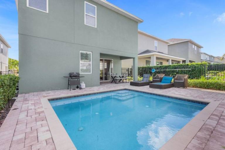 Fully equipped house with BBQ, yard & private pool | Pets allowed in Osceola, FL