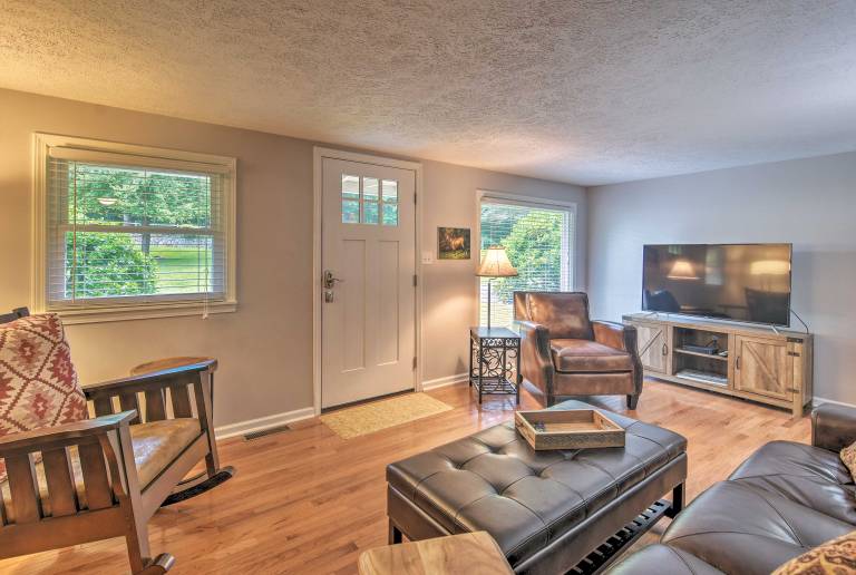 Blowing Rock Home: 1 Block to Downtown! — photo 4
