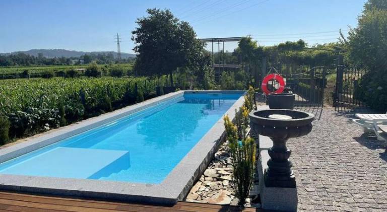 Villa with grill, terrace & yard | Pets are welcome — photo 3