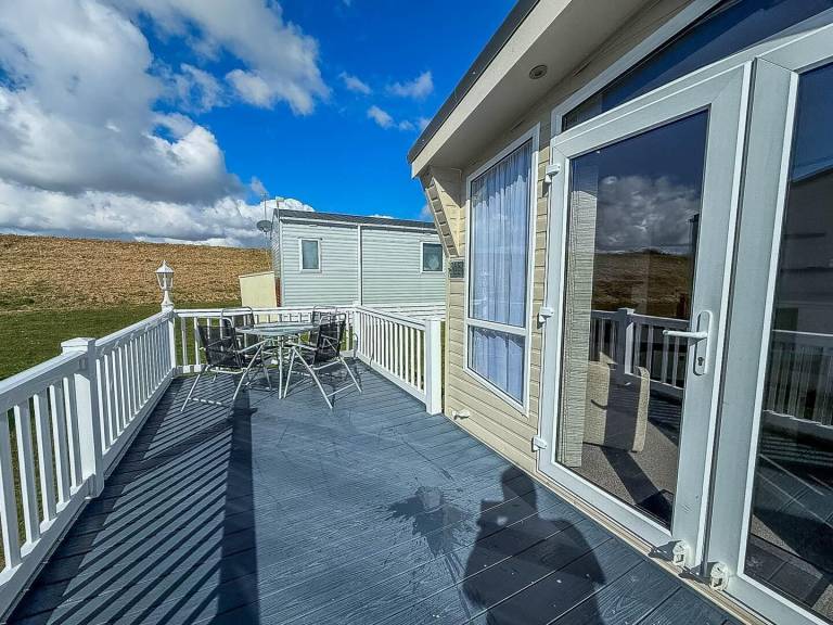 Caravan Walton on the Naze