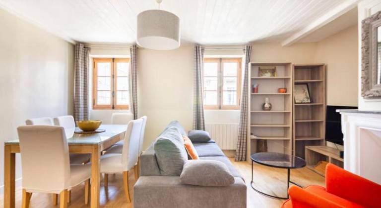 Rental apartment with 2 rooms for 6 persons — photo 2