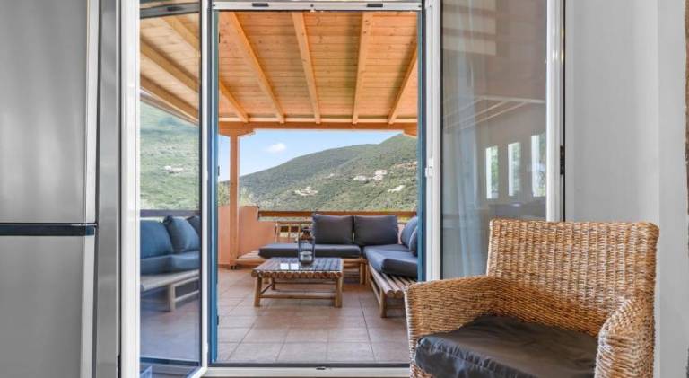 Lovely villa with pool | Pets are welcome — photo 2
