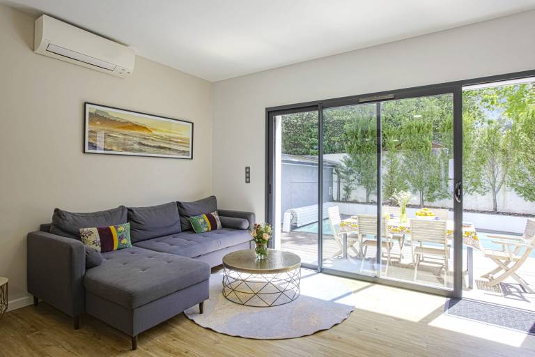 Family-friendly ample villa with BBQ, private pool & patio | Good for workation | Pets are welcome — photo 4
