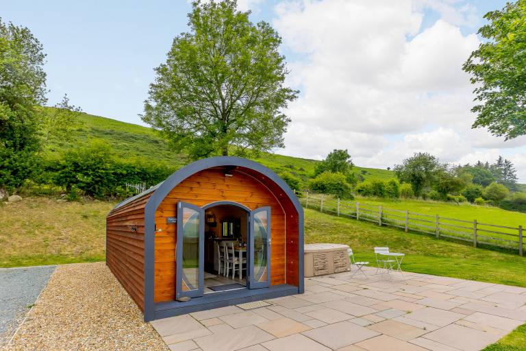 Cottage Chirbury with Brompton
