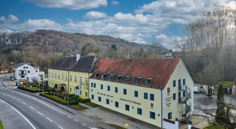 Tafernwirtschaft Hotel Schonbrunn — photo 5
