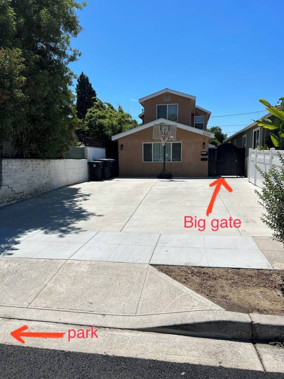 Apartment  Studio City