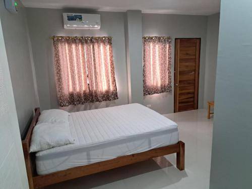Bed & Breakfast Poblacion Sur