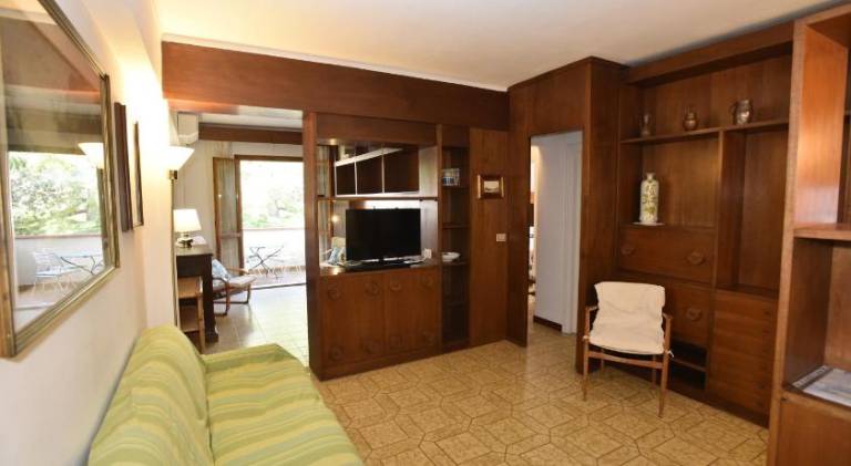 Rental apartment with 2 rooms for 6 persons — photo 2