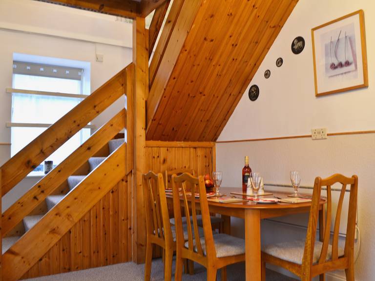 Child-friendly cottage with yard | River view | Pets allowed — photo 4