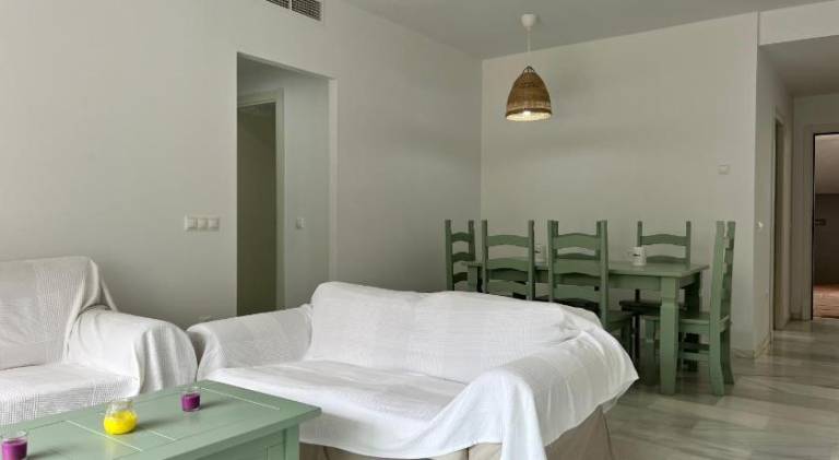 Holiday apartment with pool in Chipiona