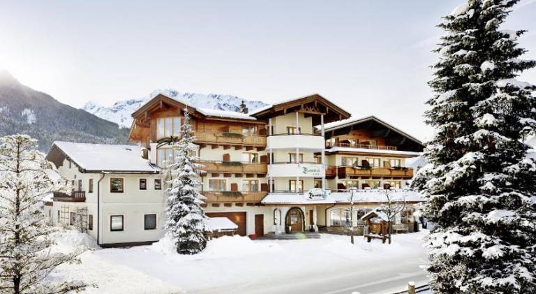 Smaragdhotel Tauernblick in Bramberg am Wildkogel