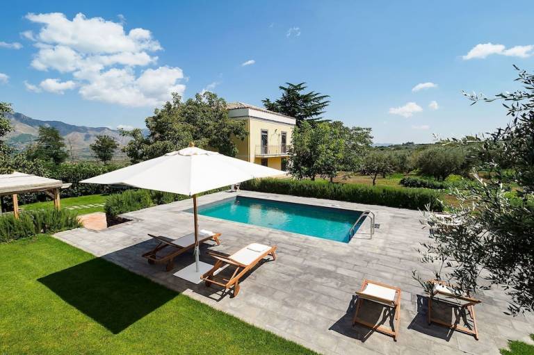 Villa  Randazzo