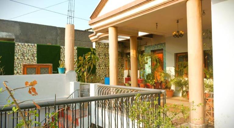 Malaiya Homestay Grandeur Living Experience