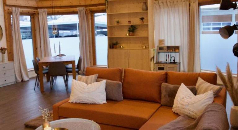 Holiday apartment with hot tub — photo 2