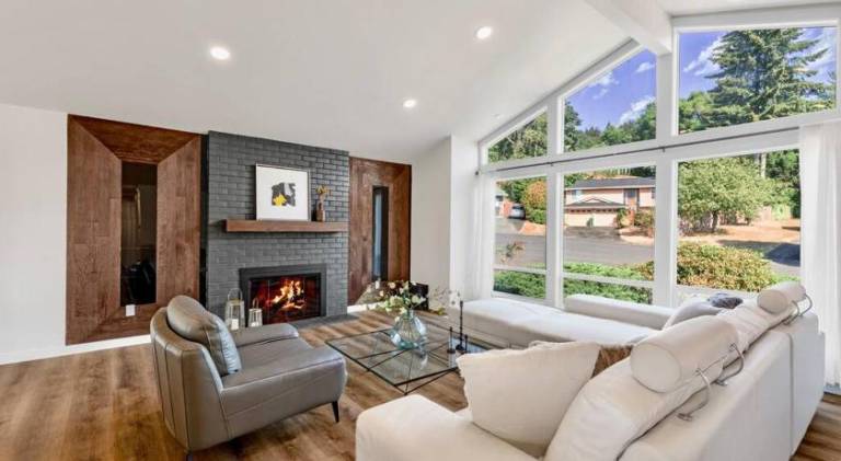 House | Perfect for remote work in Woodinville, WA
