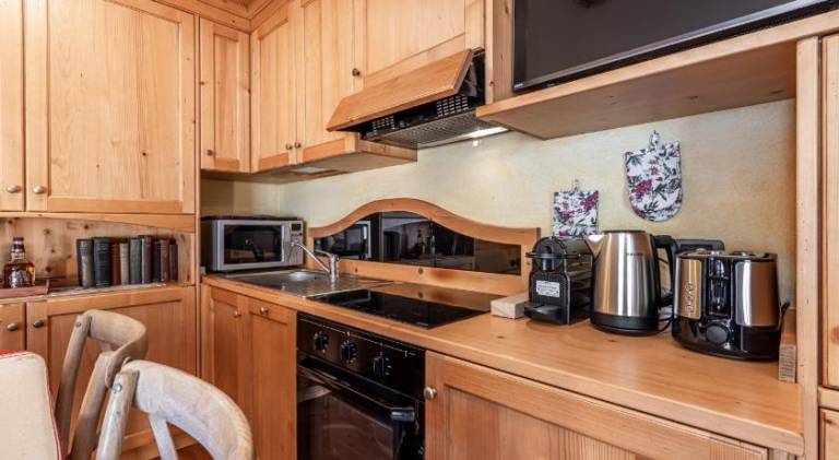 Holiday apartment with 2 rooms for 6 persons — photo 3