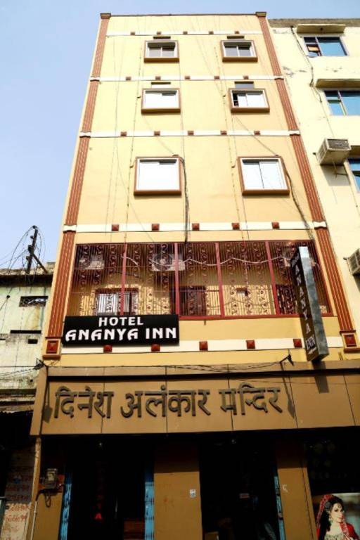Goroomgo Ananya inn Varanasi - Near Assi Ghat — photo 2