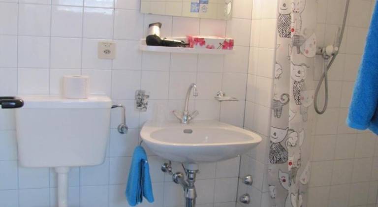 Rental apartment with garden — photo 2