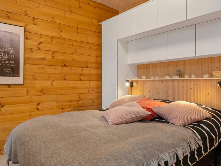Nice vacation home with sauna & patio | Beach nearby | Pets allowed — photo 3