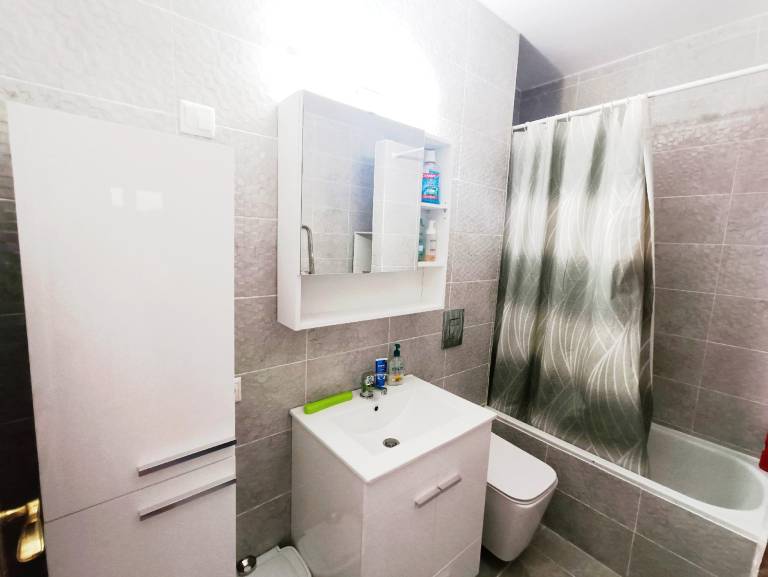 Ocean view 2 bedroom flat for rent in Setúbal — photo 2