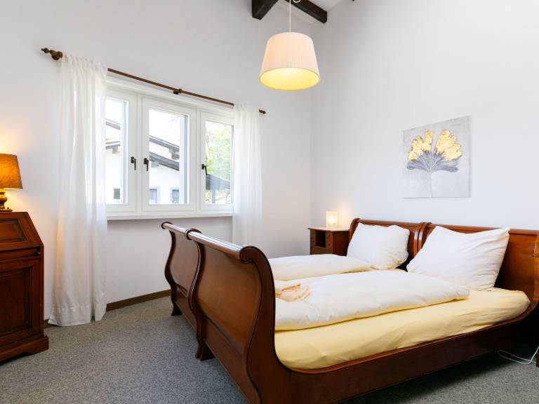 Fully equipped apartment with yard, patio & heated pool | Dogs allowed — photo 4