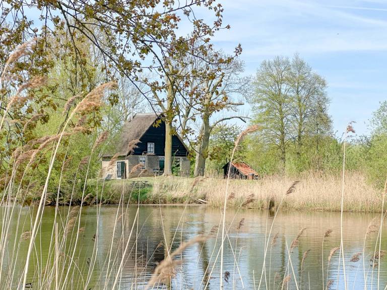 Huis Hooge Zwaluwe