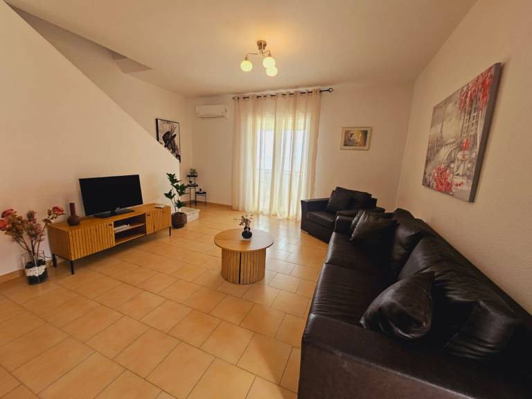 Child-friendly beautiful rental apartment with yard, grill & pool | Garden view | Next to the beach | Dogs allowed — photo 5