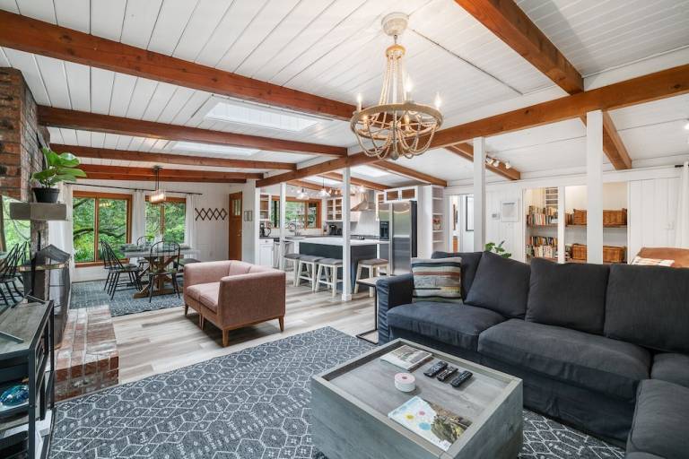 House Manzanita