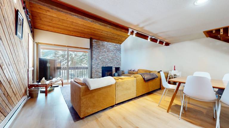 Fully equipped condo with sauna | Mountain view | Pets allowed — photo 2