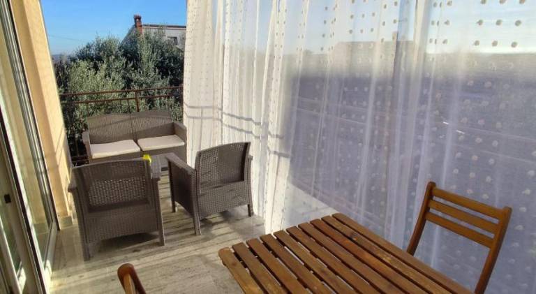 Holiday apartment with 2 rooms for 6 persons — photo 4