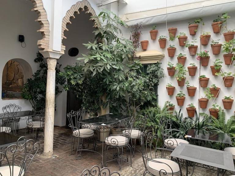 Hotel González — photo 5