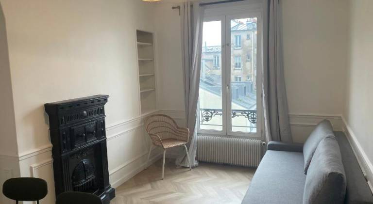 Chic appartement Paris Montparnasse in Nanterre