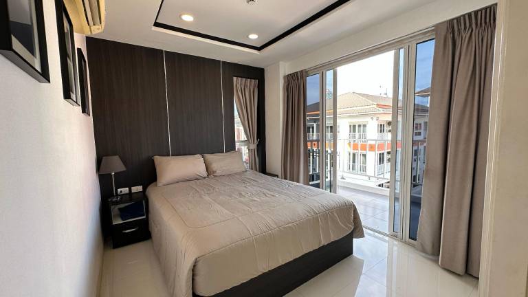 Rental apartment with pool | Next to Big Buddha — photo 2