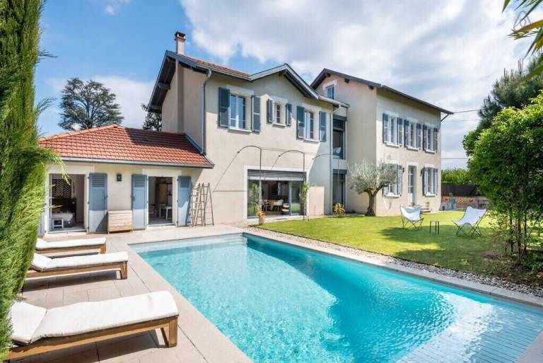 Villa Lyon