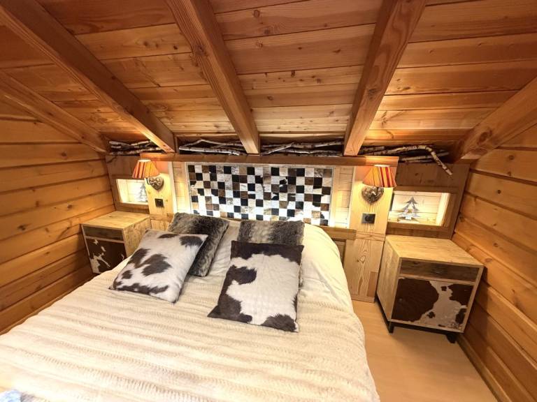 LE MONTAGNARD Chalet en bois — photo 2