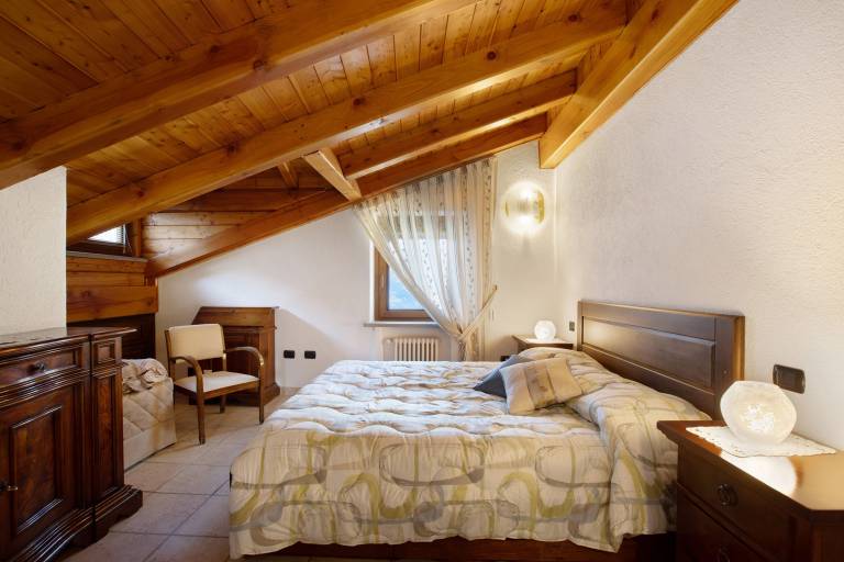 Fully equipped nice apartment with garden & patio | Mountain view | Suitable for remote work | Dogs allowed in Aosta