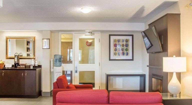 Comfort Inn — photo 4