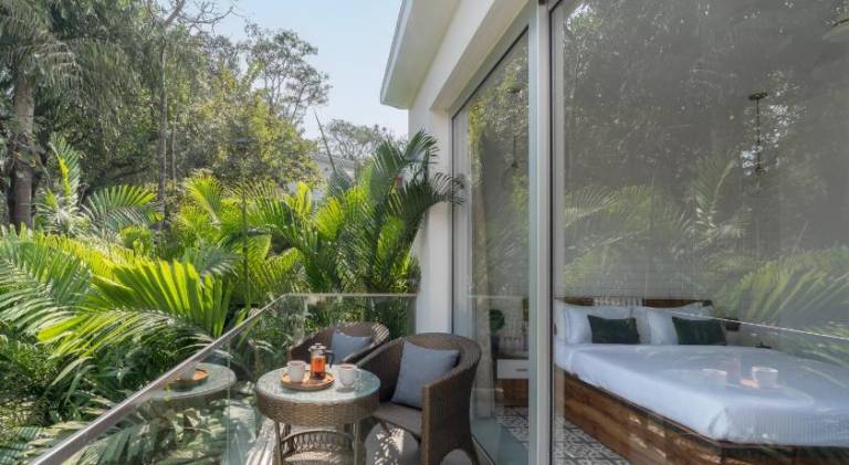 La Olalian 2 & 3 BHK Designer Villas Near Anjuna Beach with Private Pool & Sun Deck & Garden — photo 5