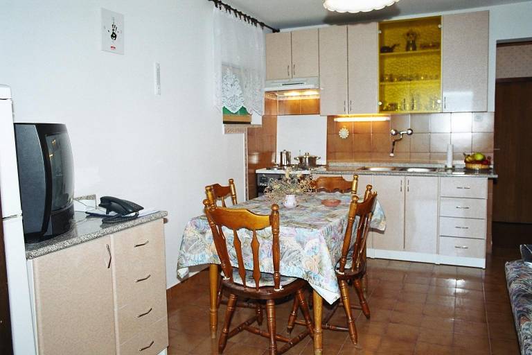 Two bedroom apartment with terrace and sea view Slatine, Čiovo (A-17456-b) — photo 4