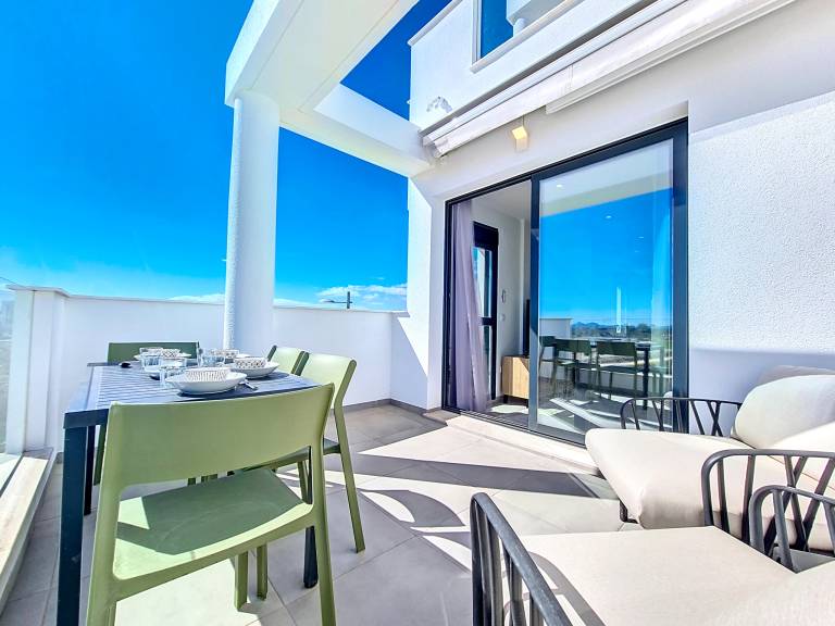 Fully equipped beautiful rental apartment with heated pool, yard & patio | Pet-friendly — photo 4