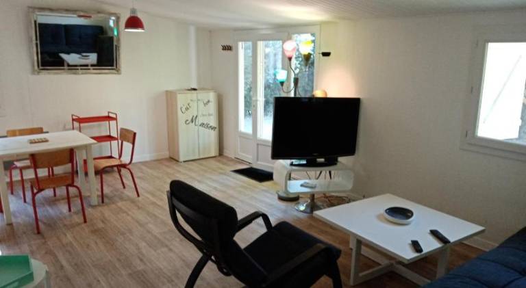 Chalet Agreable, a proximite du centre historique, Golf Academy in Villeneuve-les-Avignon